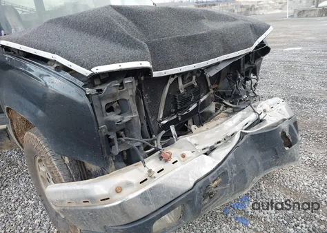 2004 Chevrolet Silverado 1500 Z71 z USA, uszkodzony, nr VIN 1GCEK14T24Z310260